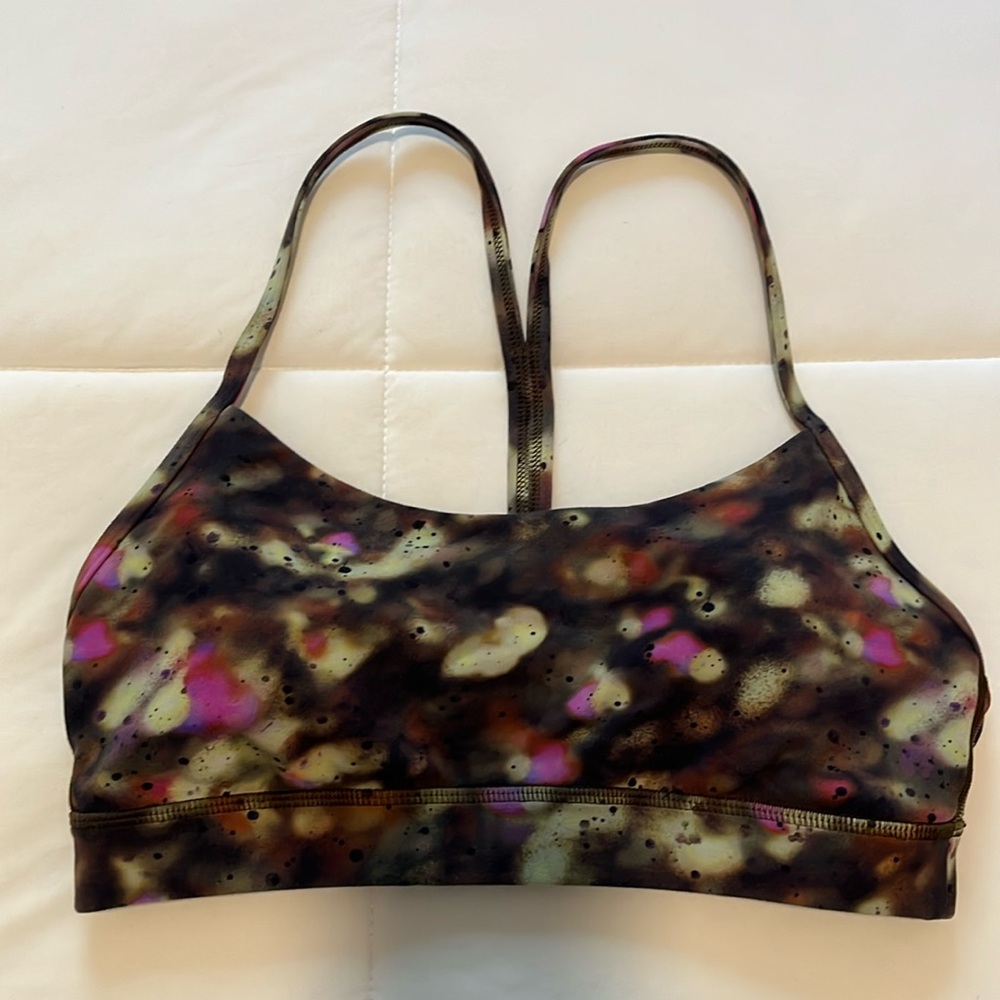 Lululemon Power Y sports bra
